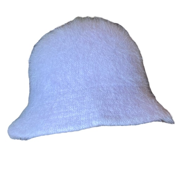 fuzzy light purple bucket hat 💟 - Picture 2 of 6